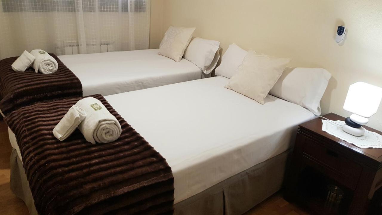 Residencial En Madrid Alquiler De Corta Estancia No Turistico エクステリア 写真