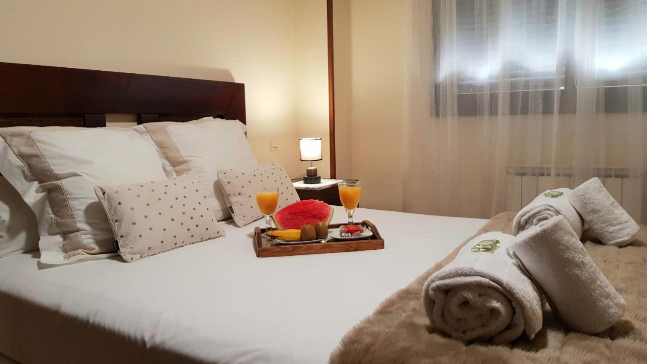 Residencial En Madrid Alquiler De Corta Estancia No Turistico エクステリア 写真
